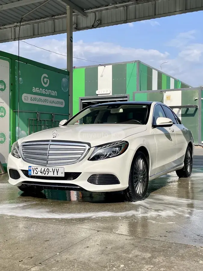 Mercedes-Benz C 300