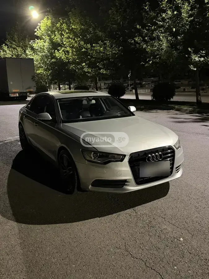 Audi A6 2014 — photo 2