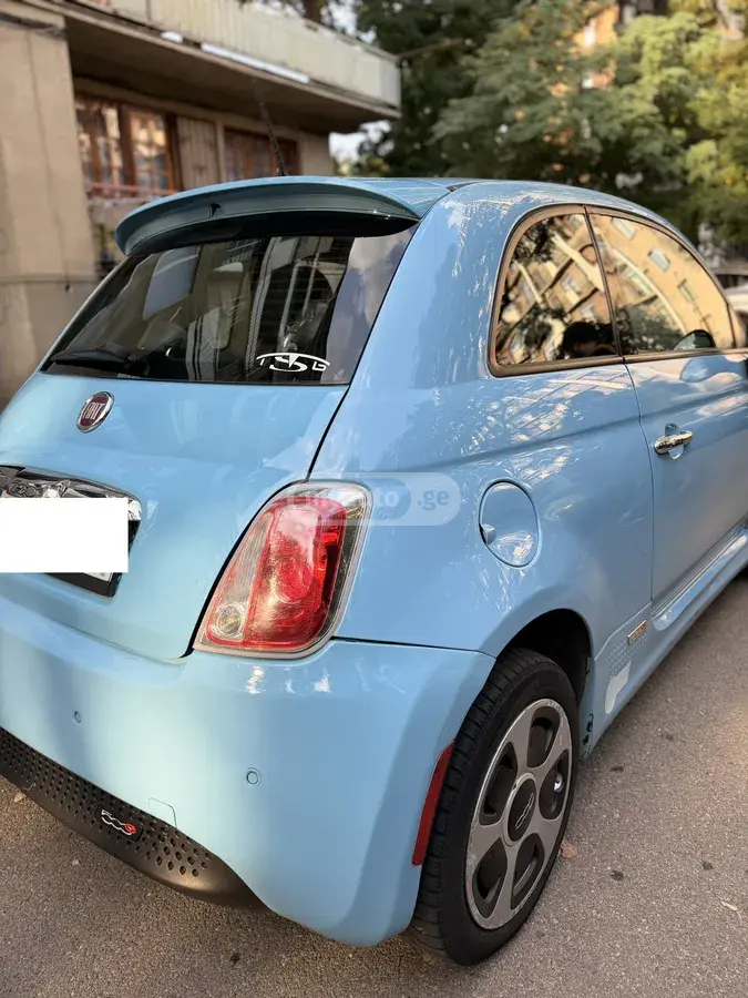 Fiat 500e 2015 — photo 2