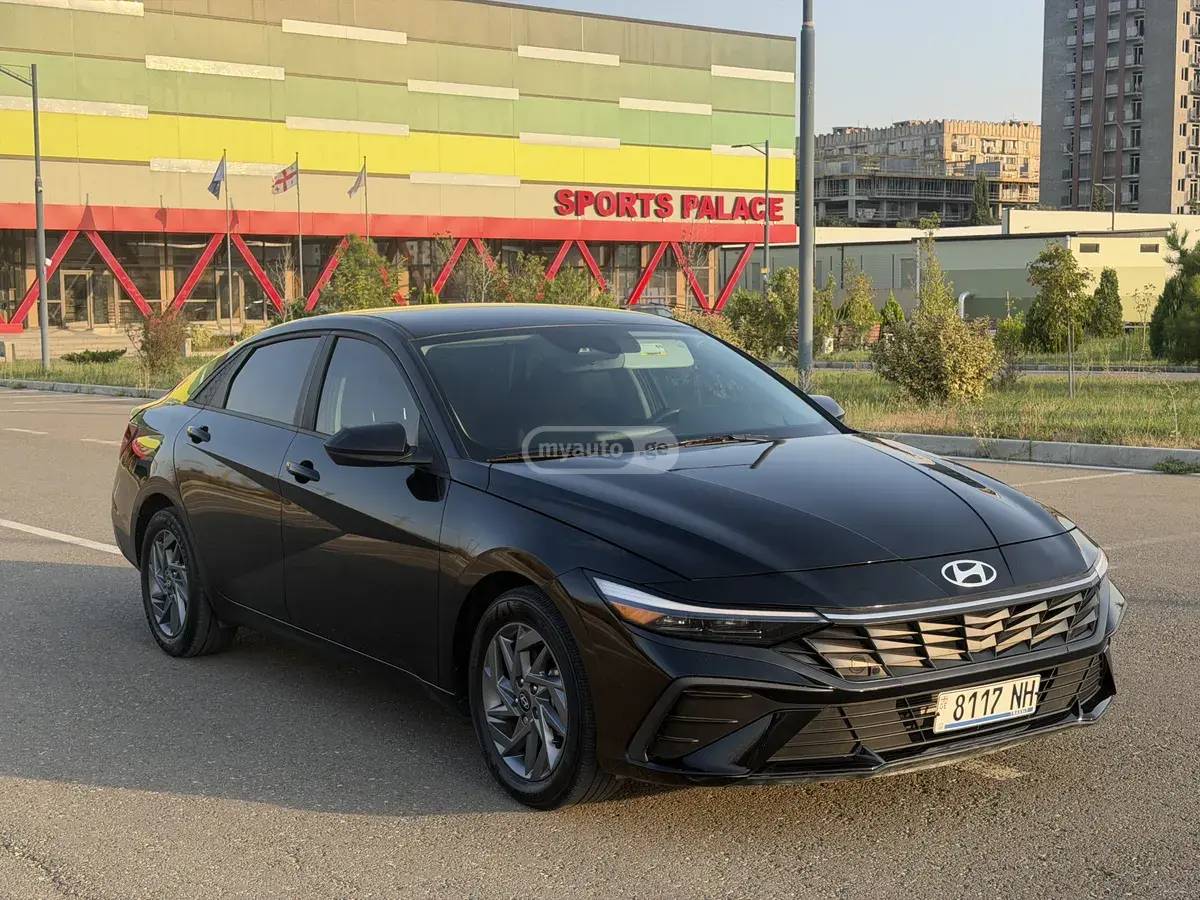 Hyundai Elantra 2024 — photo 2