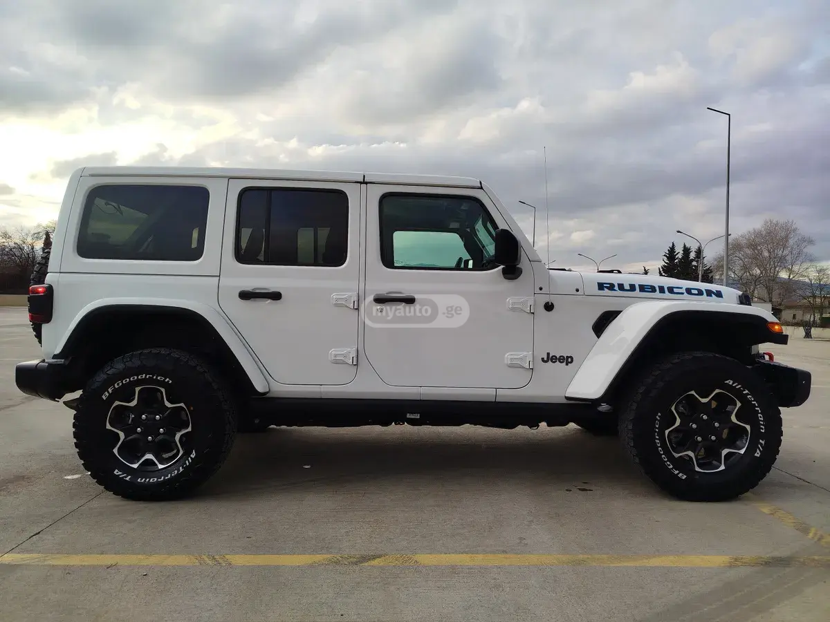 Jeep Wrangler 2021 — photo 2