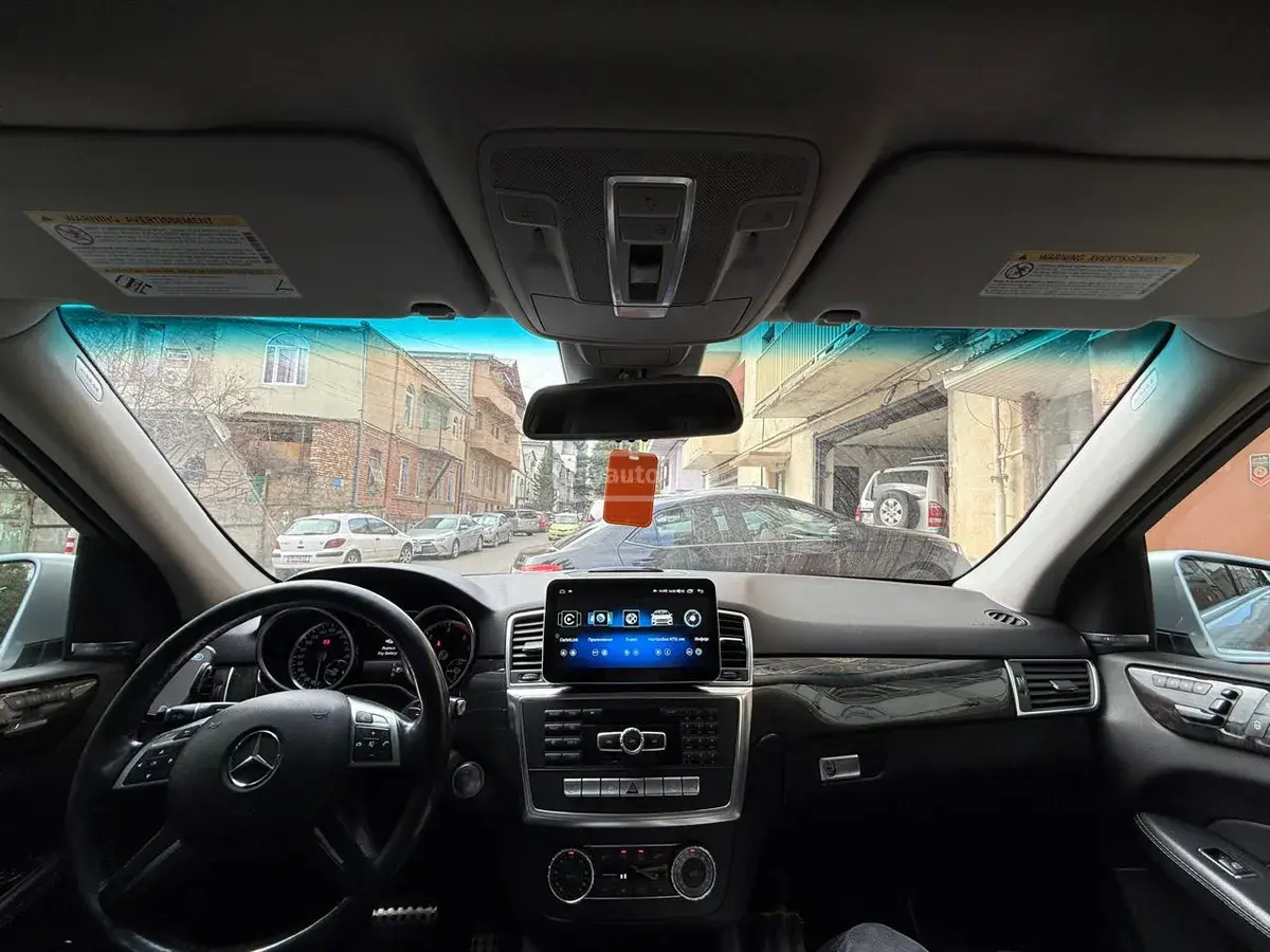 Mercedes-Benz ML 350 2014 — photo 2