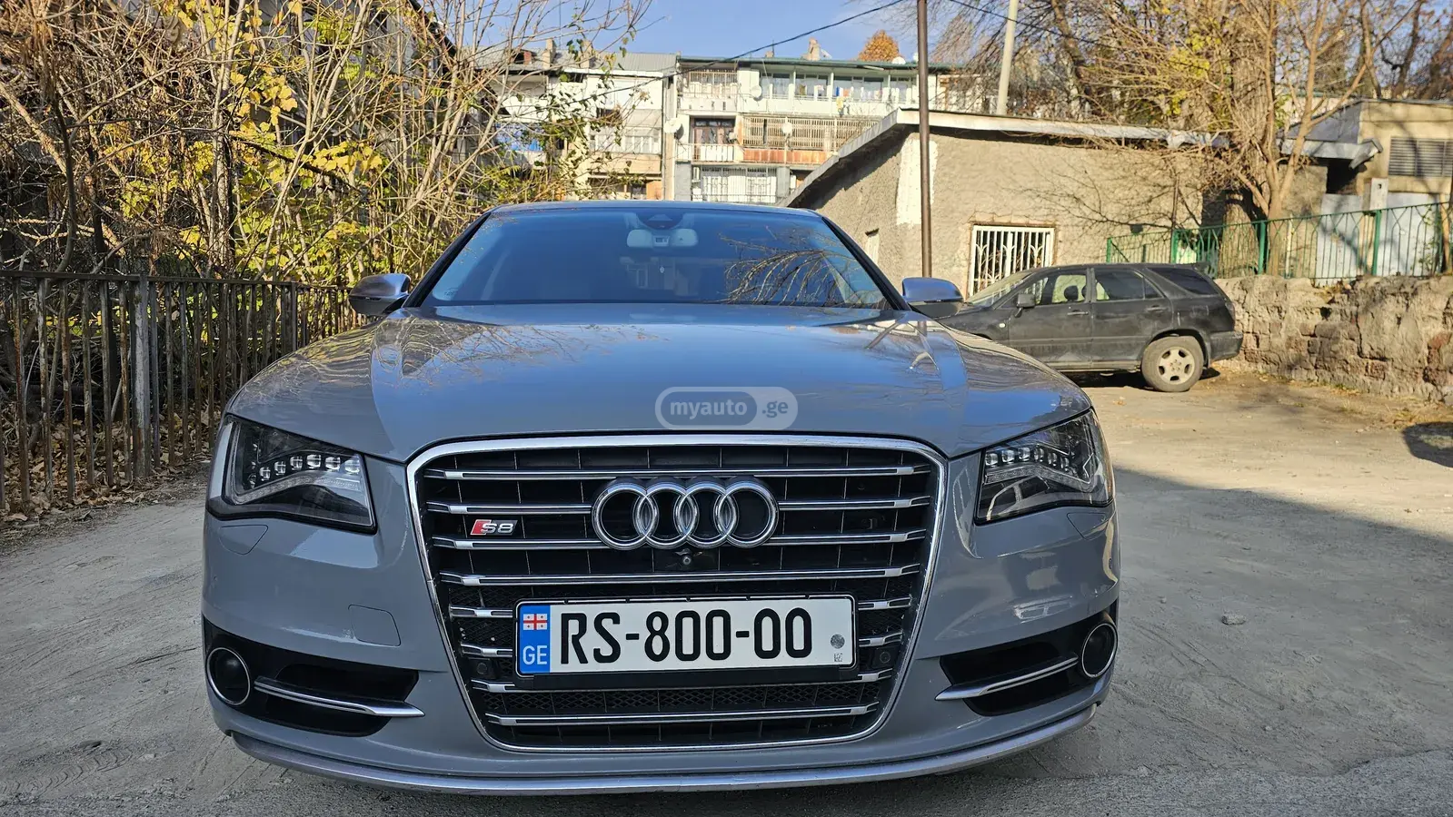 Audi S8 2013 — photo 2