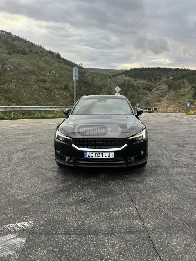 Polestar 2 2021 — photo 2