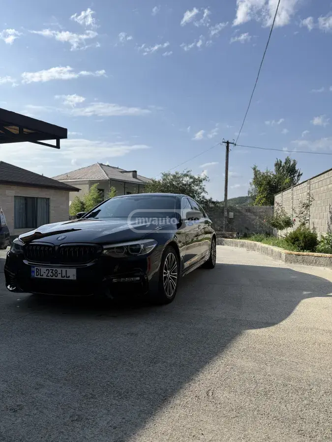 BMW 530 2017 — photo 2