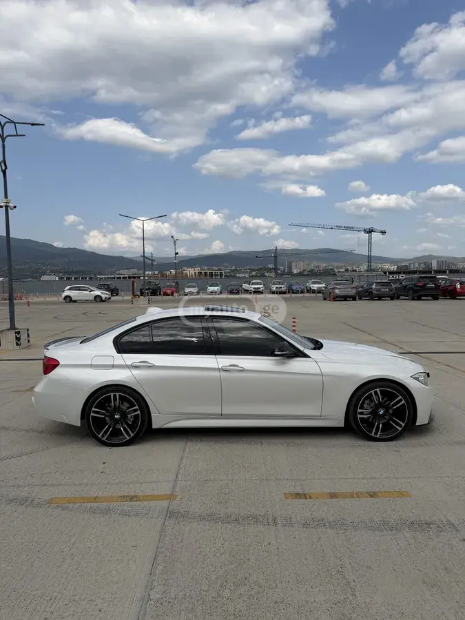 BMW 328