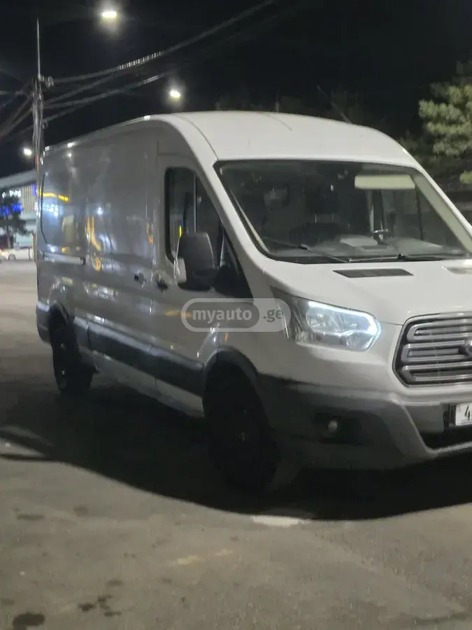 Ford Transit 2015 — photo 2