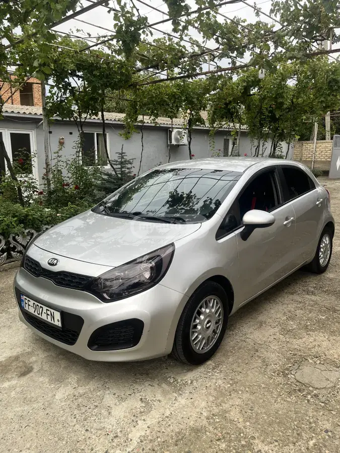 Kia Rio 2014 — photo 2