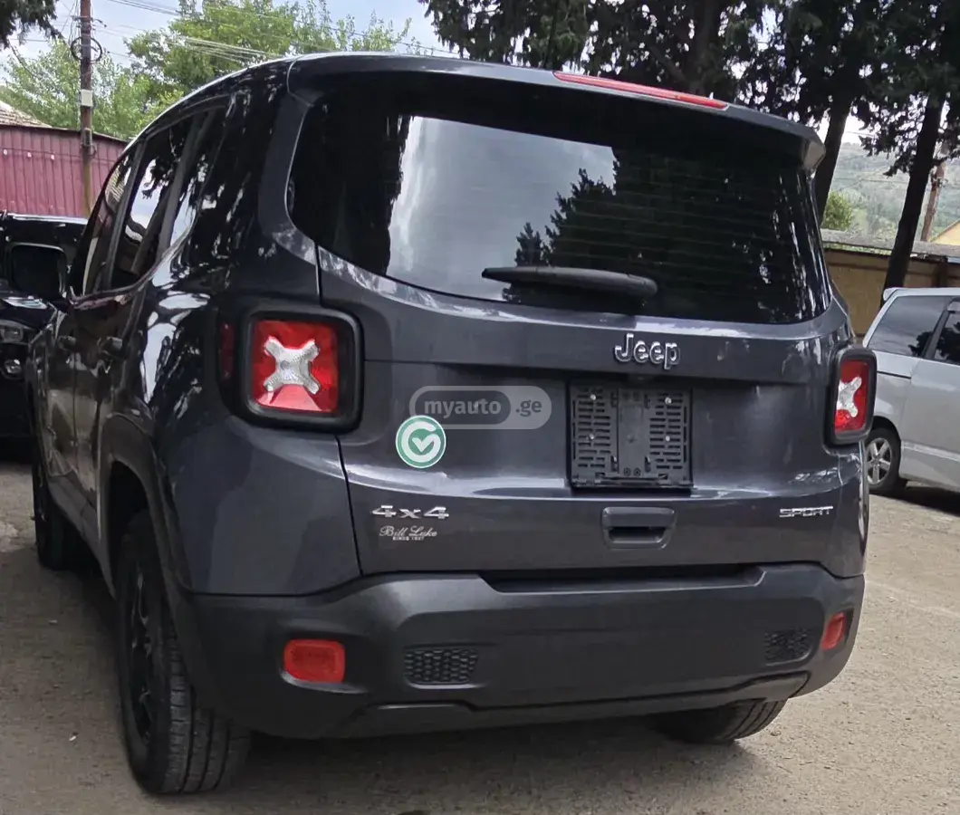 Jeep Renegade 2022 — photo 2