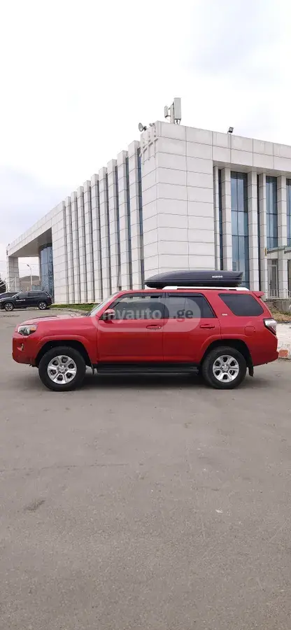 Toyota 4Runner 2016 — photo 2