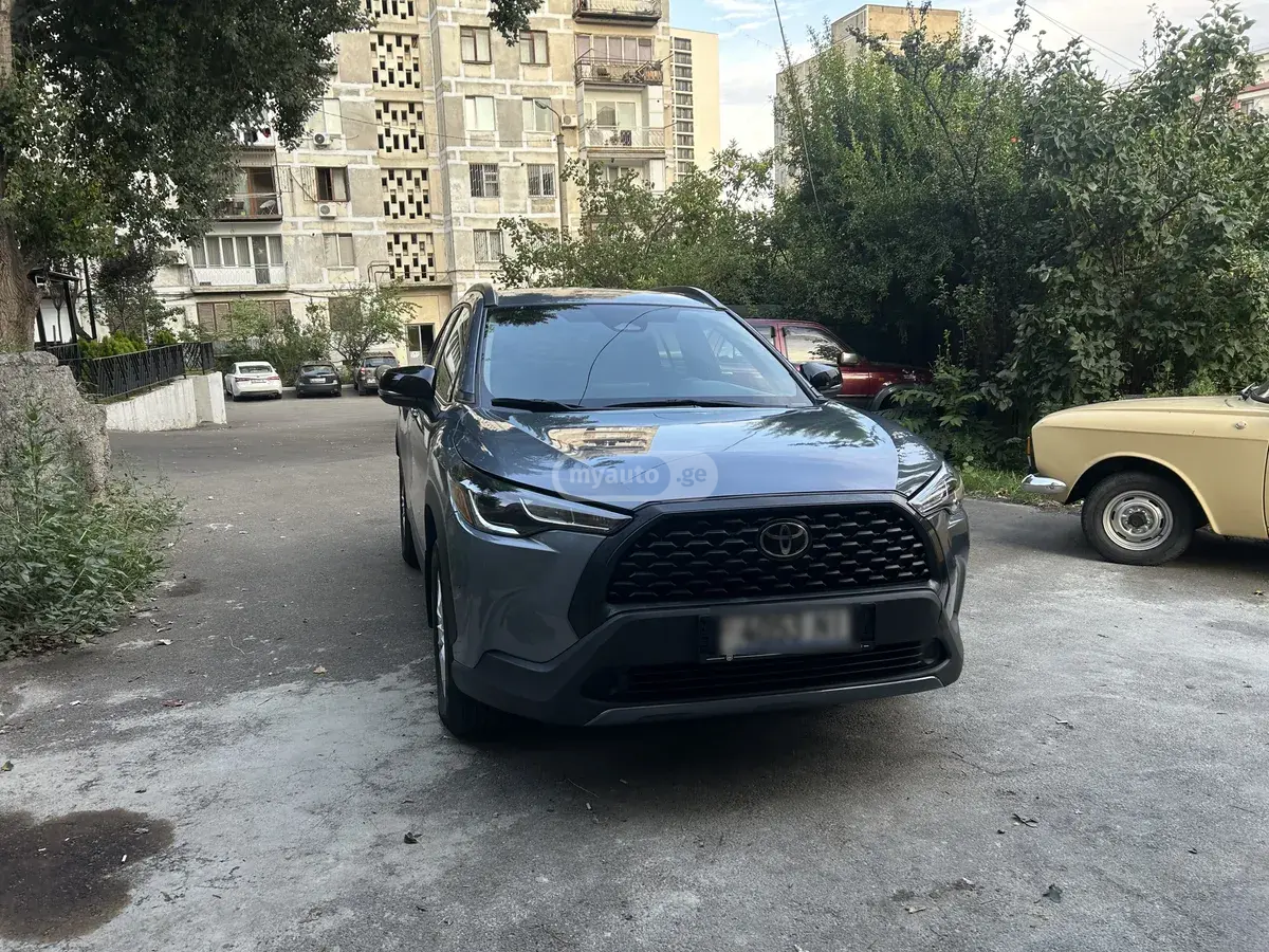 Toyota Corolla Cross 2024 — photo 2