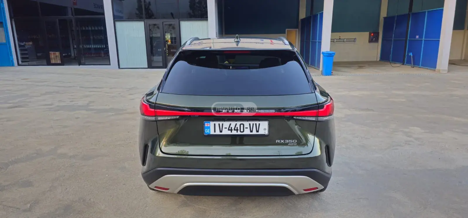 Lexus RX 350 2023 — photo 2