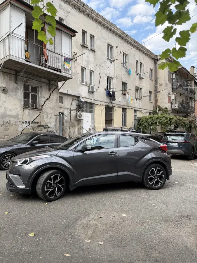 Toyota C-HR
