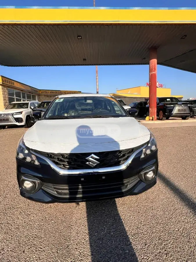 Suzuki Baleno
