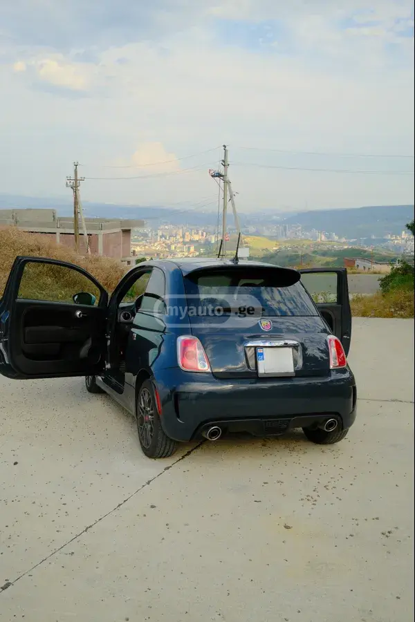 Fiat 500 Abarth 2017 — photo 2
