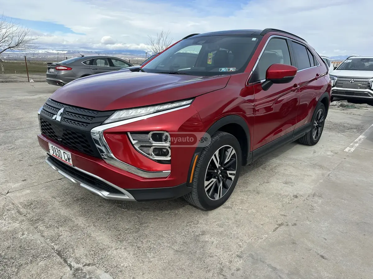 Mitsubishi Eclipse Cross 2023 — photo 2