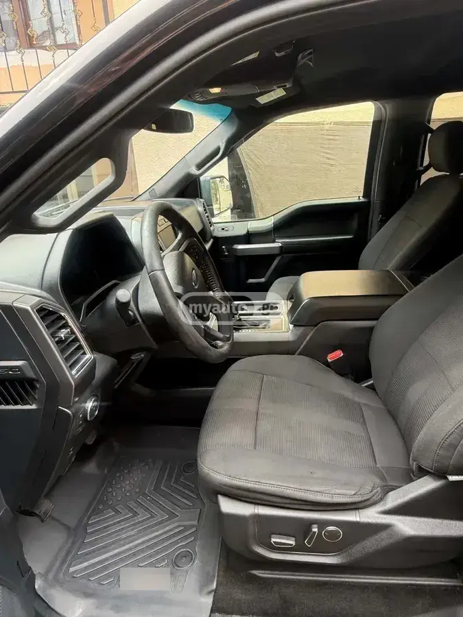 Ford F-150 2015 — photo 2