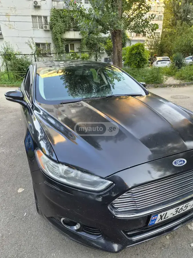 Ford Fusion 2013 — photo 2