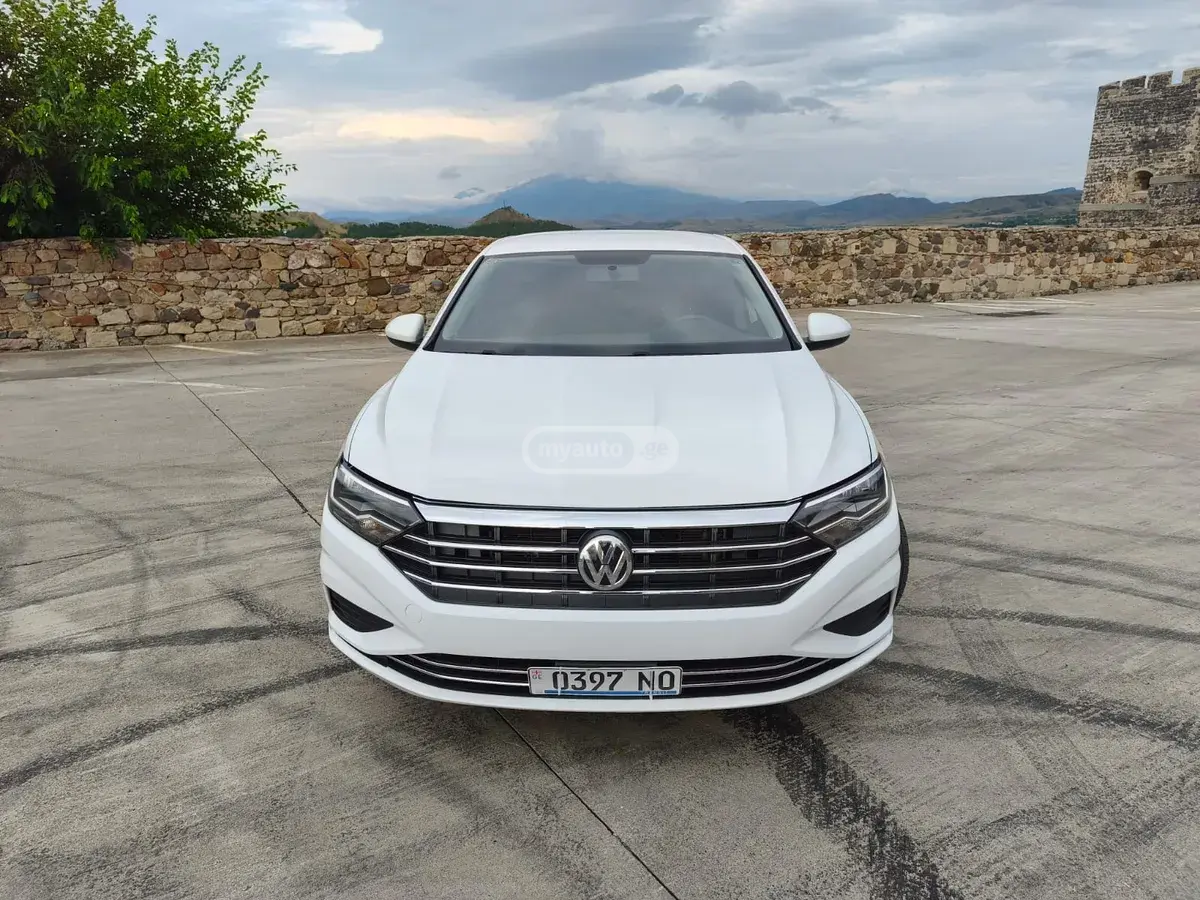 Volkswagen Jetta 2021 — photo 2