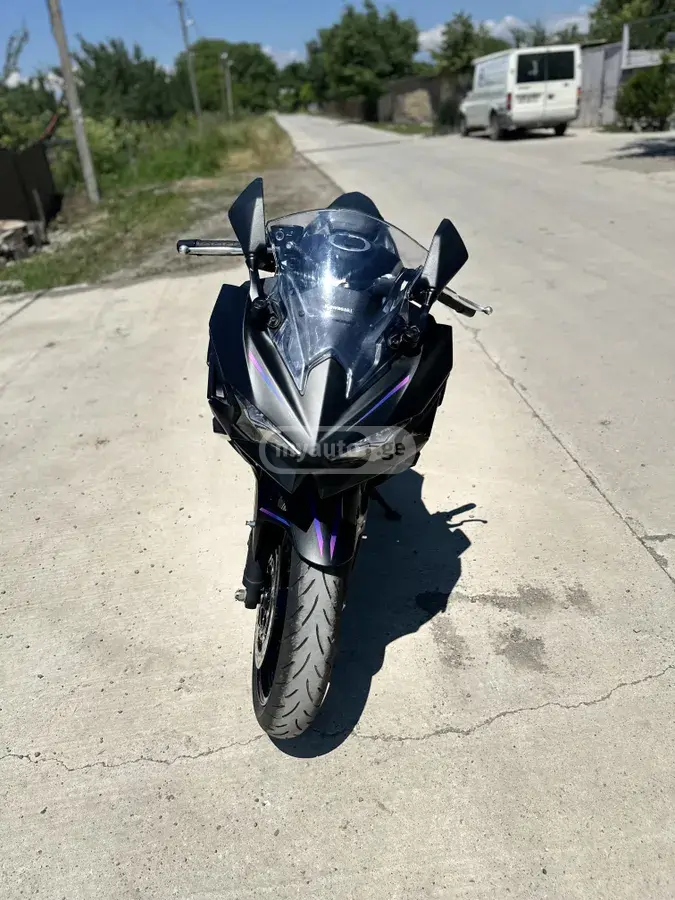 Kawasaki Ninja 500 2026 — photo 2