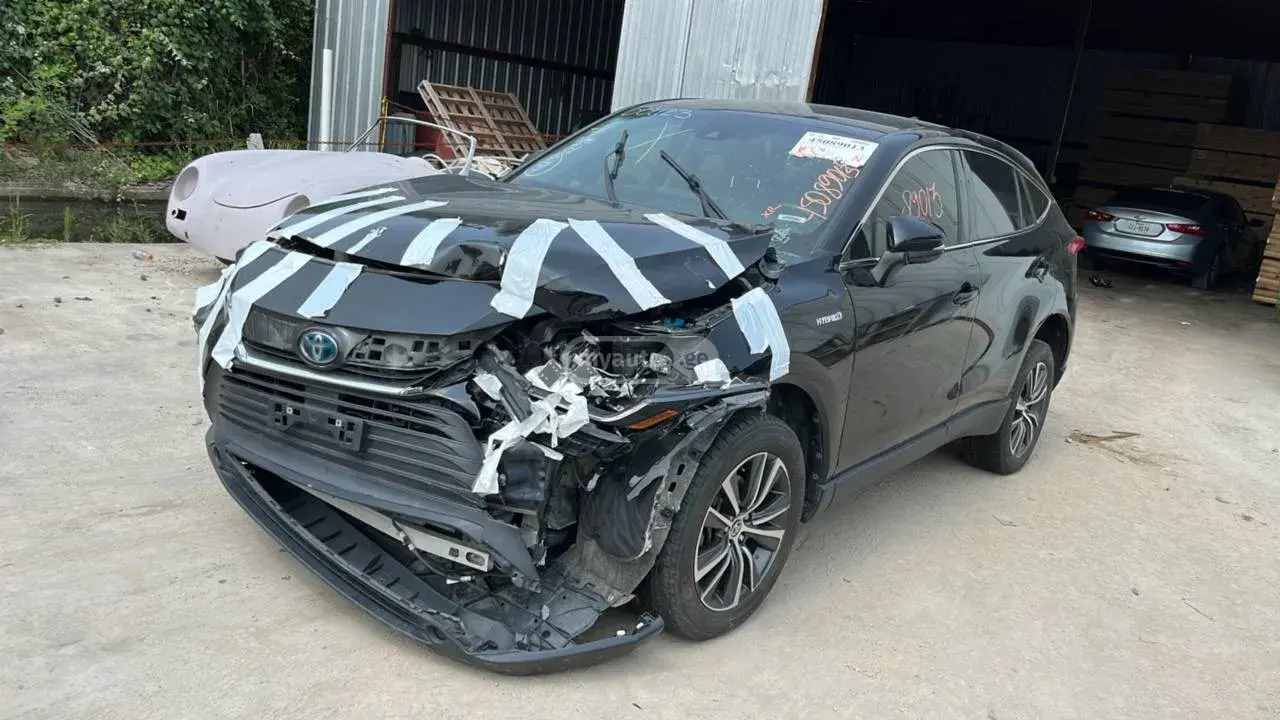 Toyota Venza 2020 — photo 2
