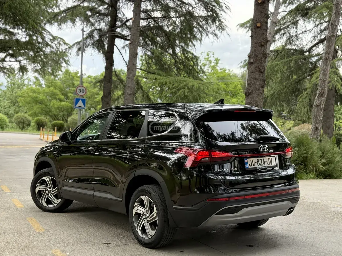 Hyundai Santa Fe 2021 — photo 2