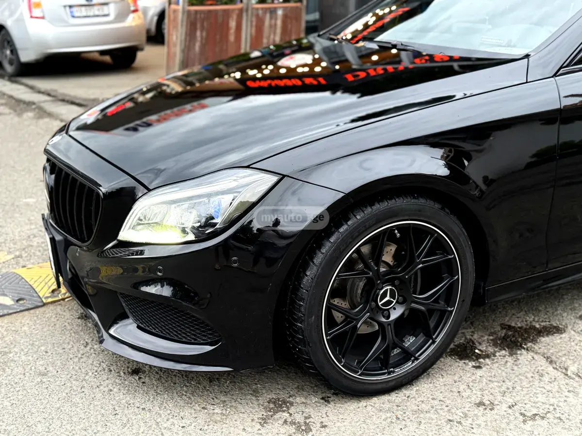 Mercedes-Benz CLS 55 AMG