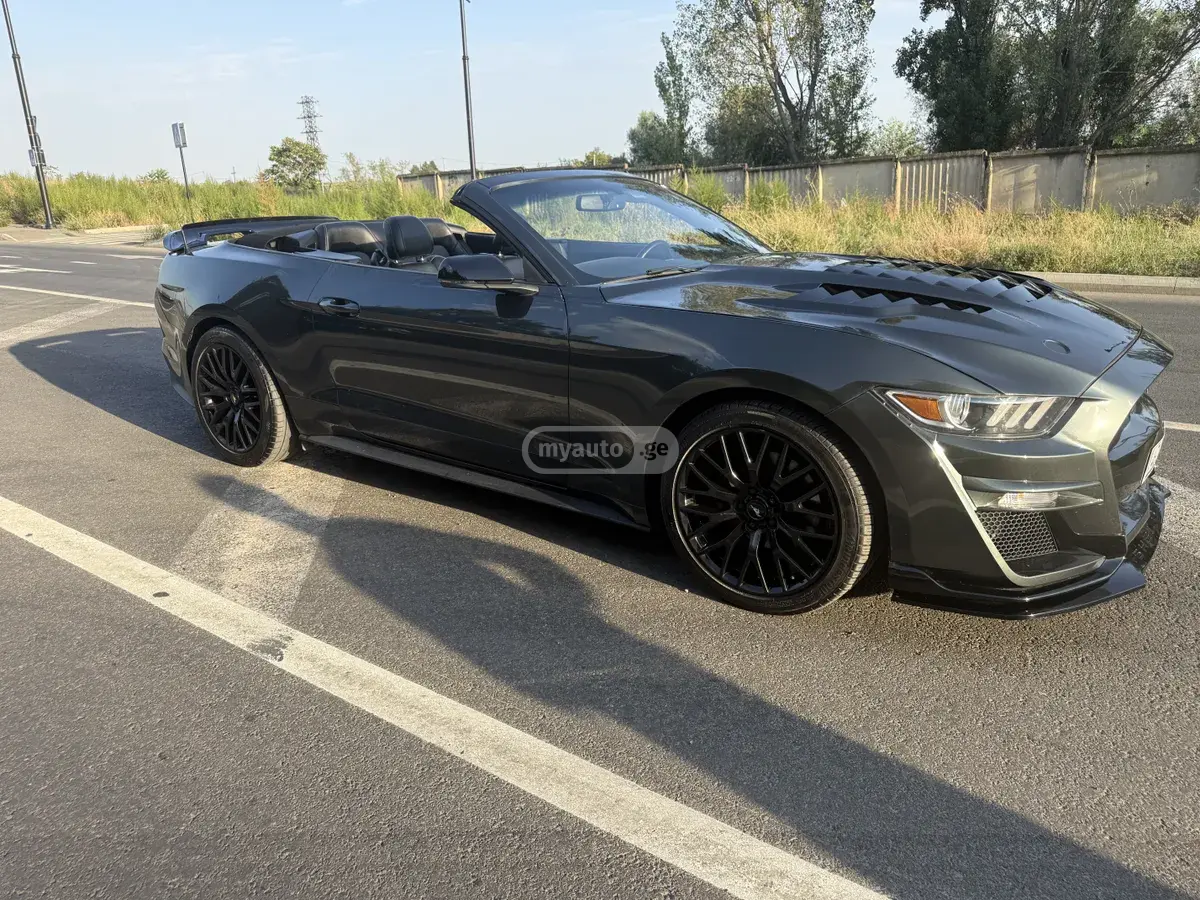 Ford Mustang 2016 — photo 2