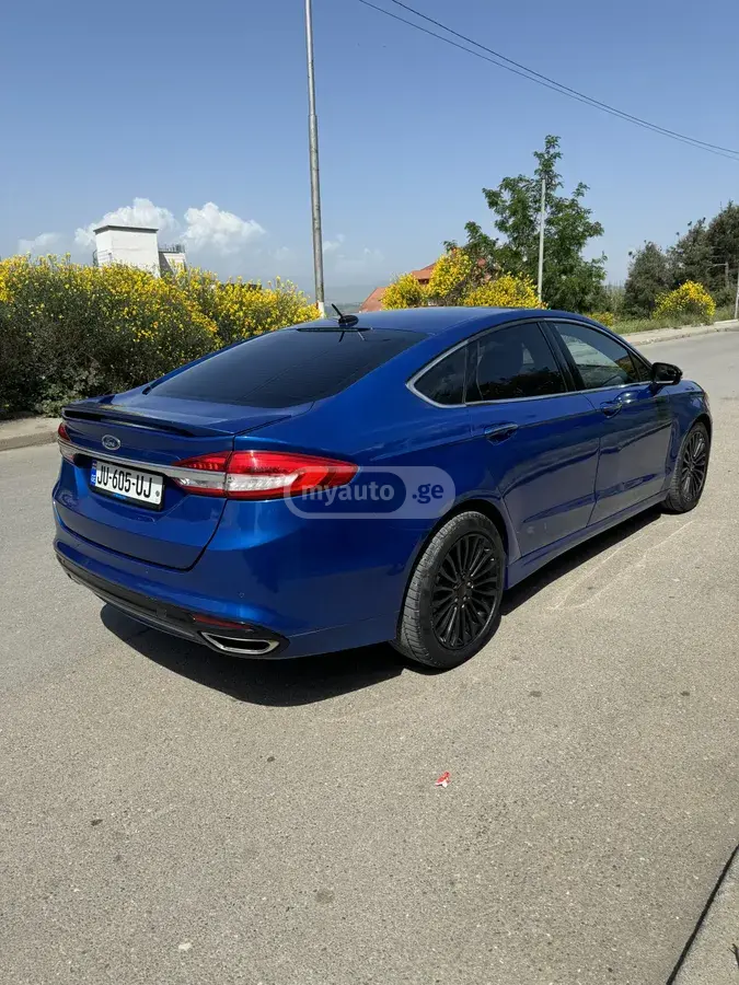 Ford Fusion 2018 — photo 2