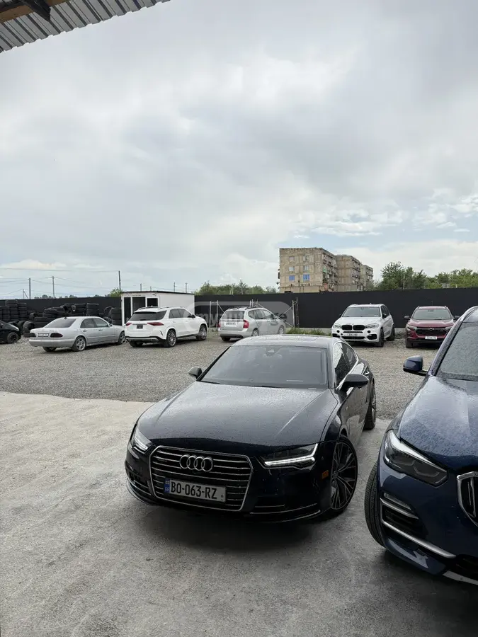 Audi A7 2017 — photo 2
