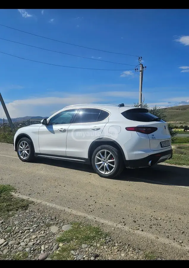 Alfa Romeo Stelvio