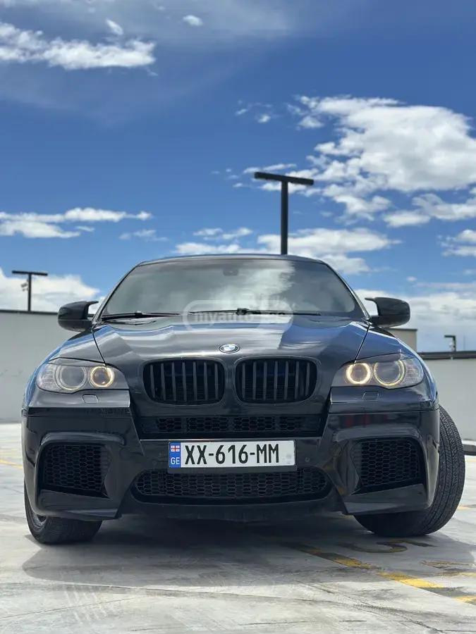 BMW X6