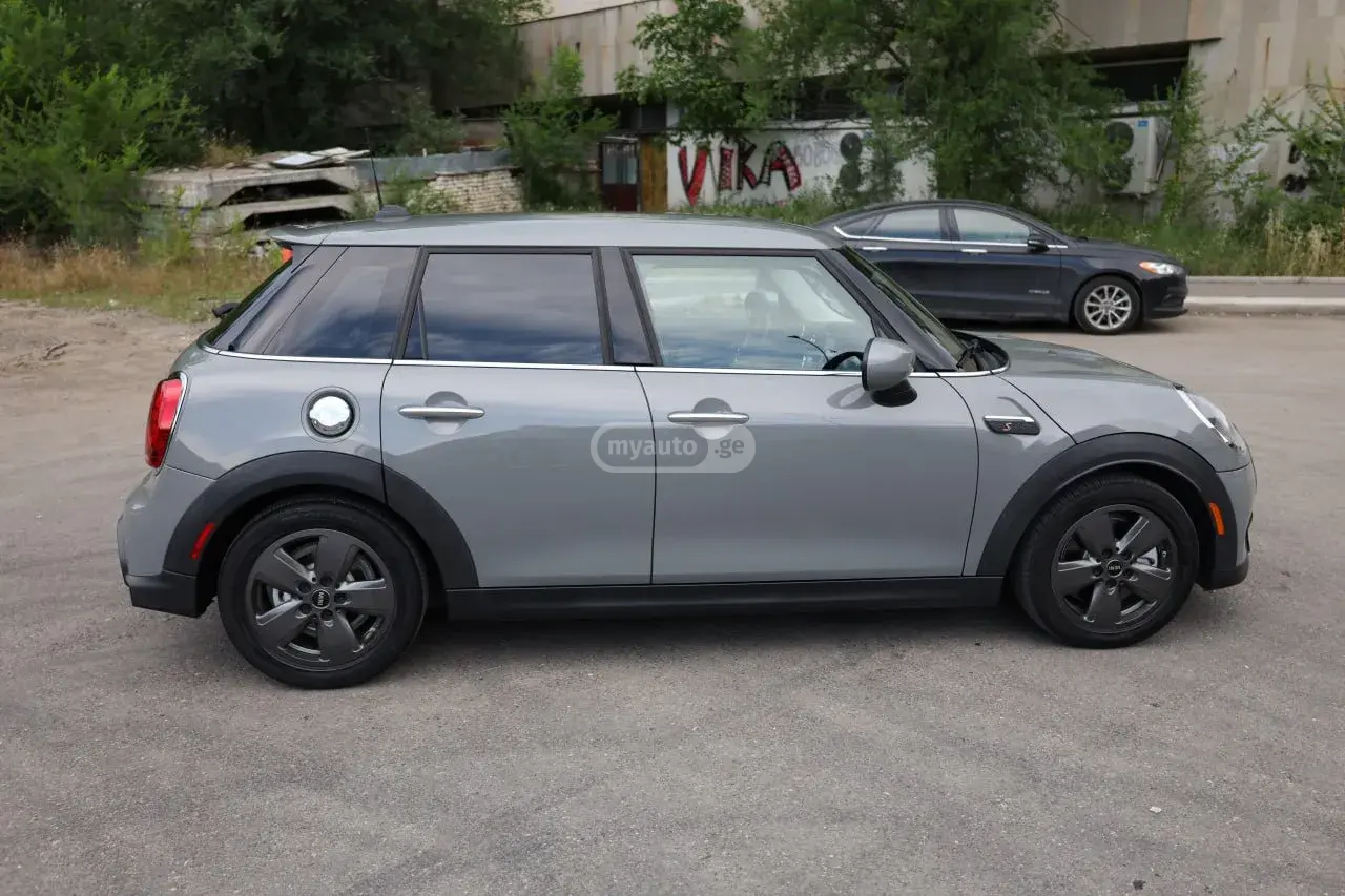 Mini Cooper 2022 — photo 2