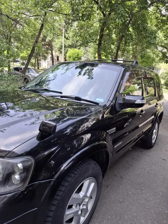 Ford Escape 2006 — photo 2