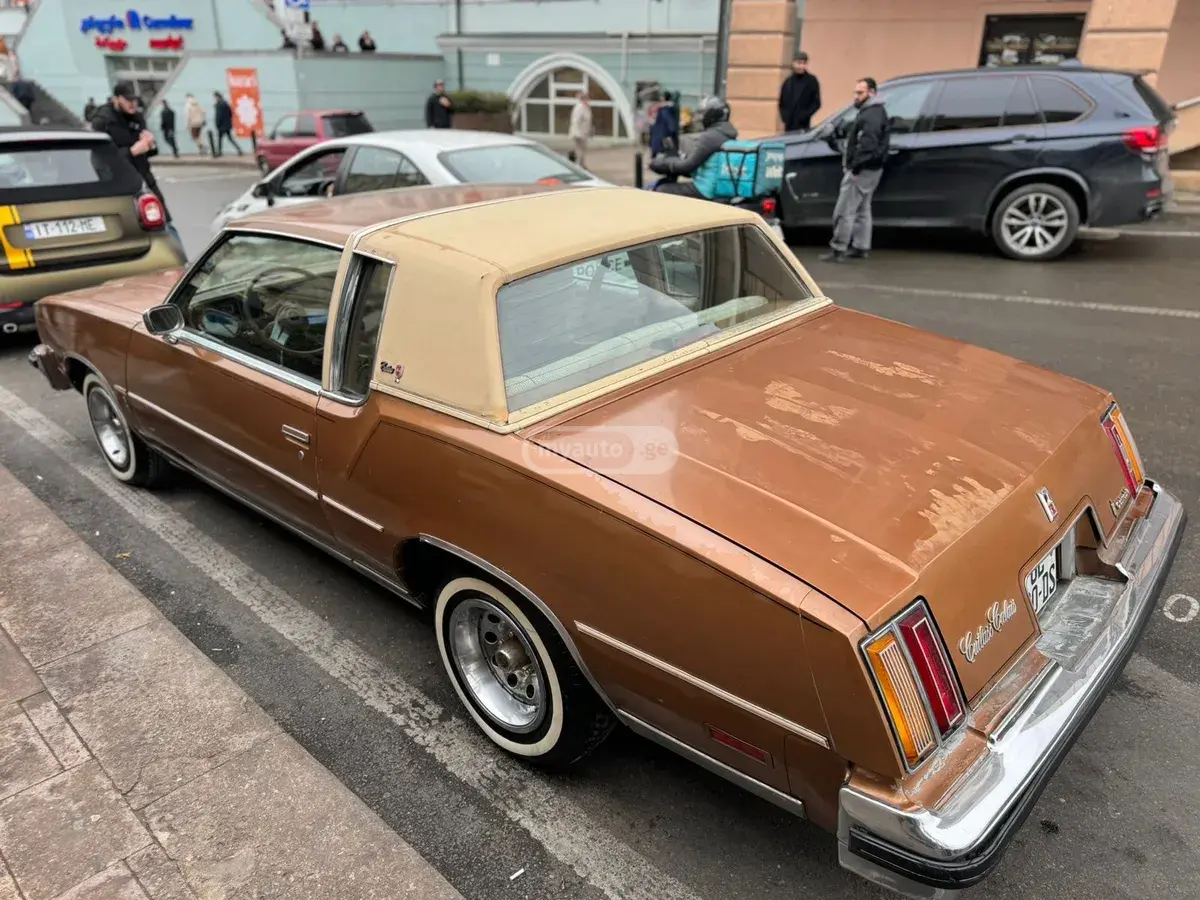 Oldsmobile Cutlass 1978 — photo 2