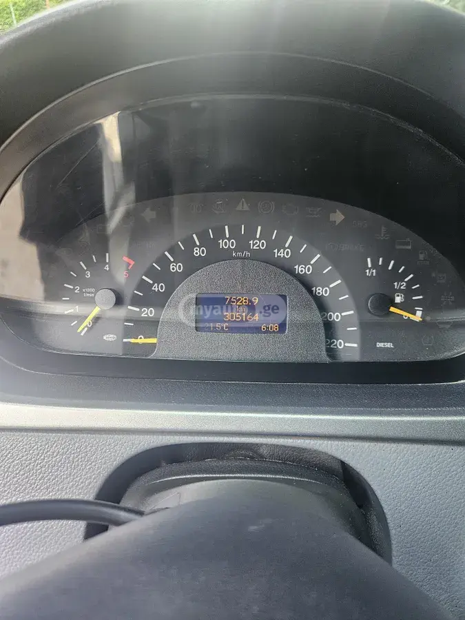 Mercedes-Benz Viano 2006 — photo 2