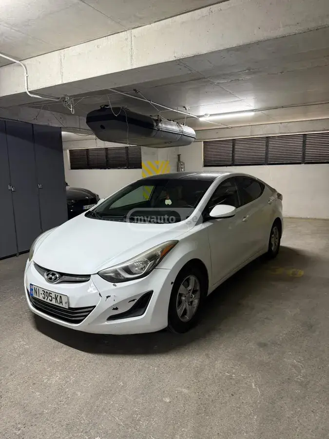 Hyundai Elantra 2015 — photo 2