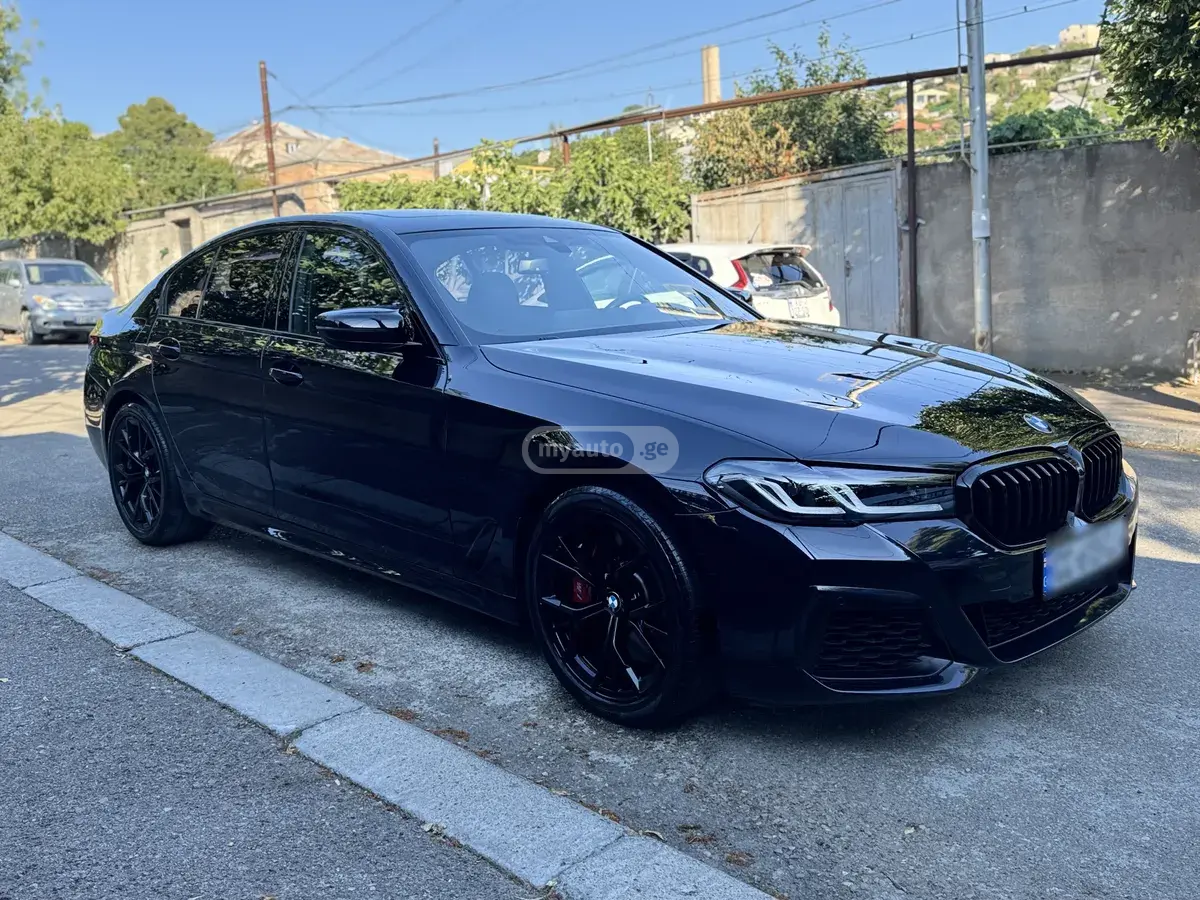 BMW 540 2023 — photo 2