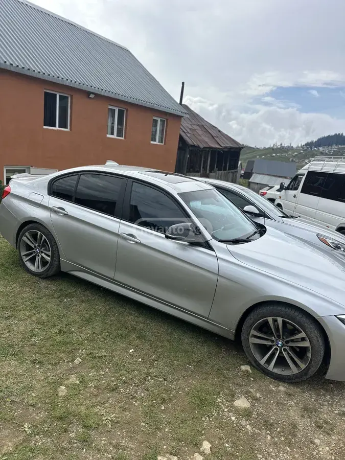 BMW 328 2014 — photo 2