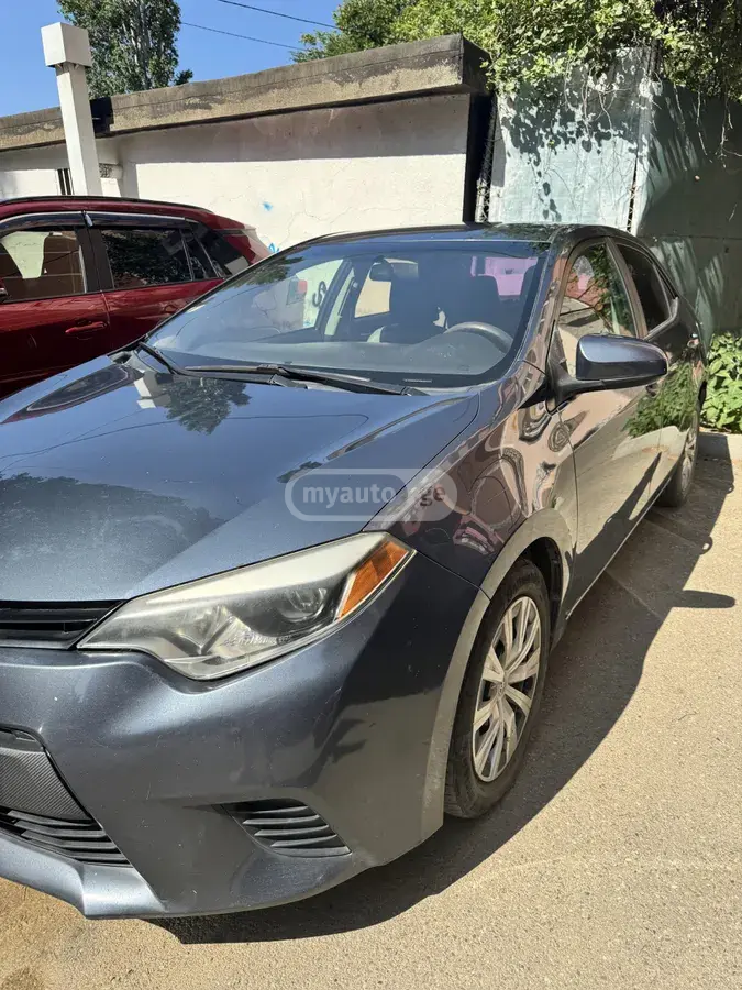 Toyota Corolla 2014 — photo 2