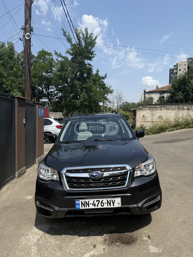 Subaru Forester 2016 — photo 2