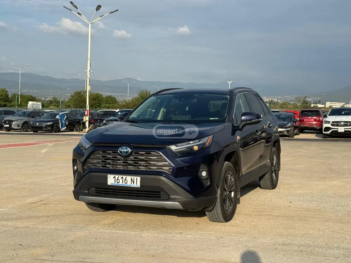 Toyota RAV4 2022 — photo 2