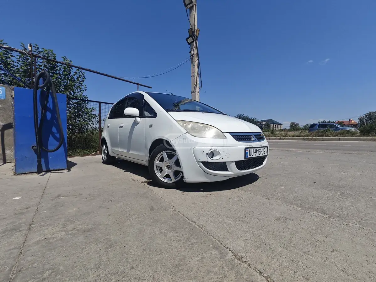 Mitsubishi Colt