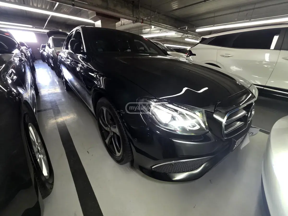 Mercedes-Benz E 250 2020 — photo 2