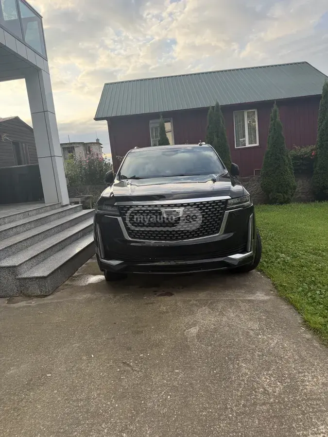 Cadillac Escalade 2022 — photo 2