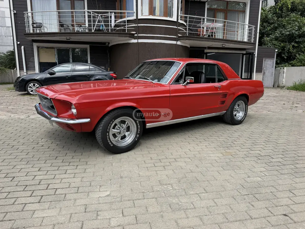 Ford Mustang