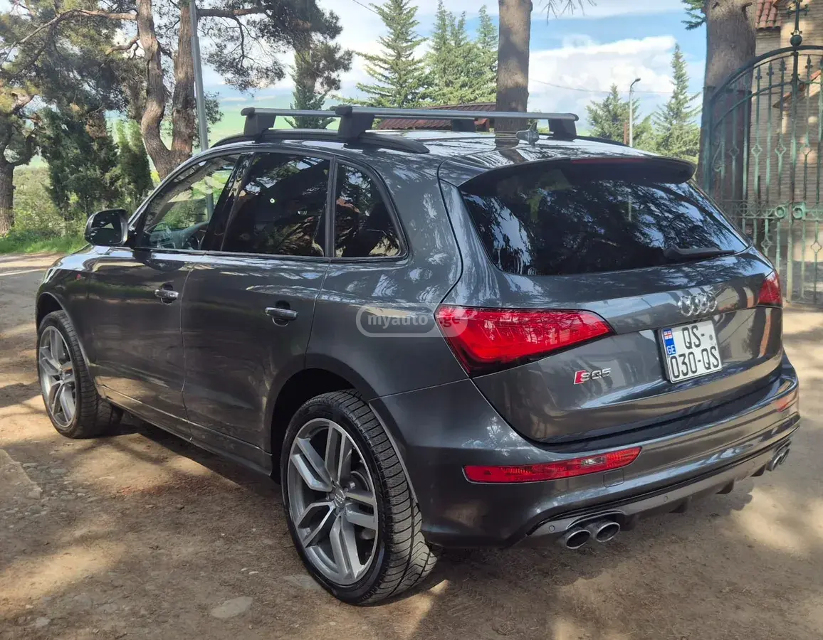 Audi Q5 2015 — photo 2
