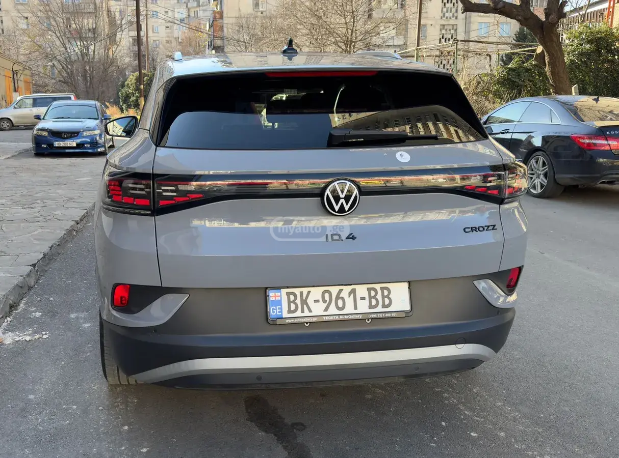 Volkswagen ID.4 2021 — photo 2