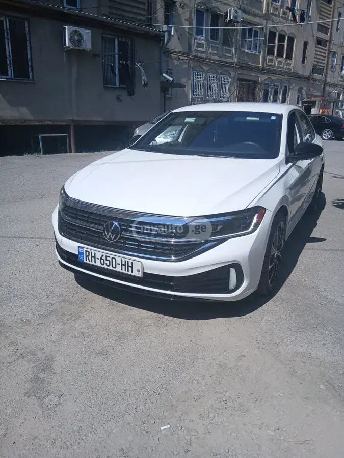 Volkswagen Jetta 2022 — photo 2