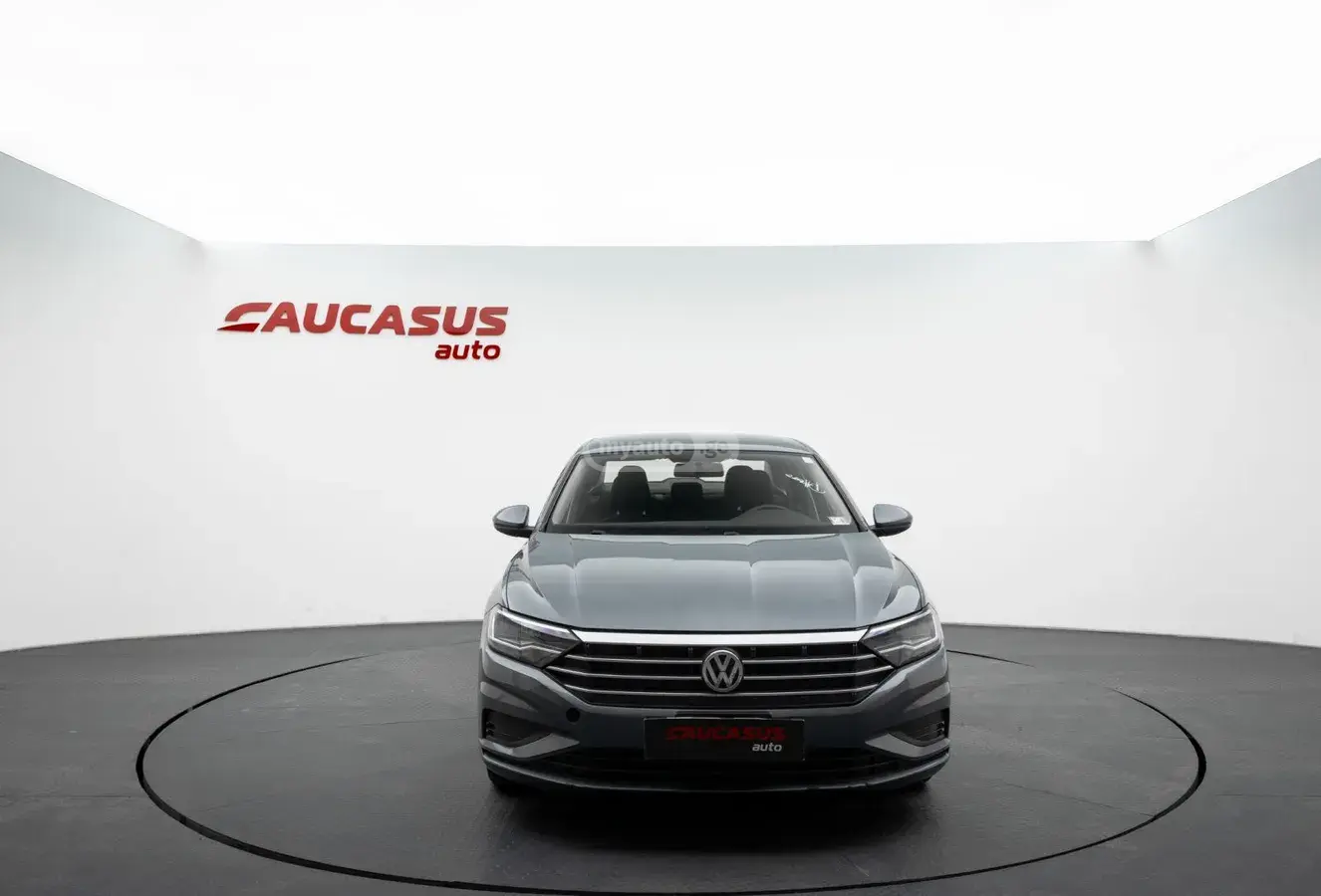 Volkswagen Jetta 2021 — photo 2